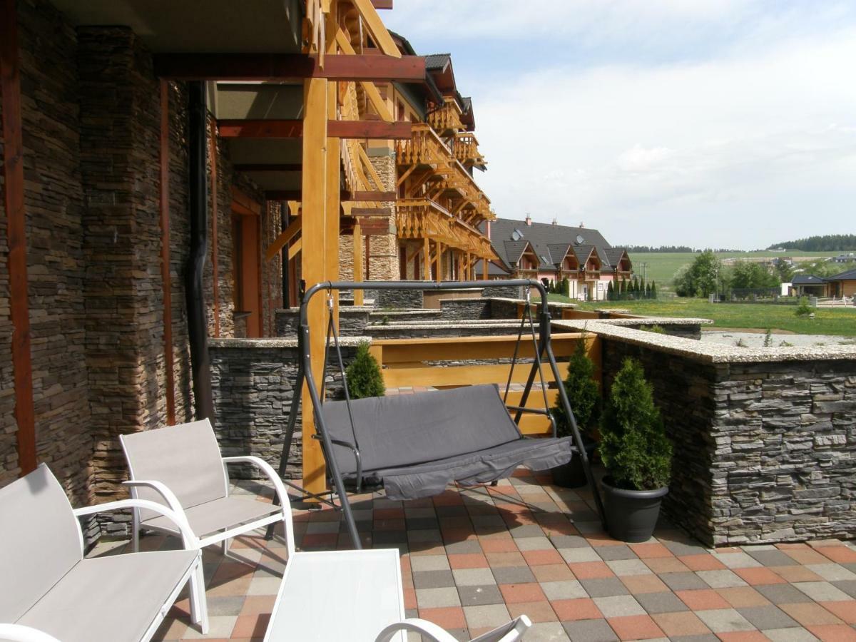 Terezia Tatry - Golf Apartment เวลคา ลอมนิตซา ภายนอก รูปภาพ
